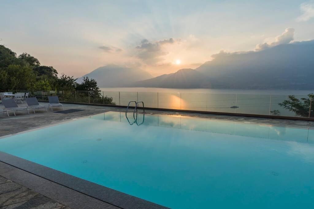 Lago Di Como- Amazing View- Bellano Kültér fotó